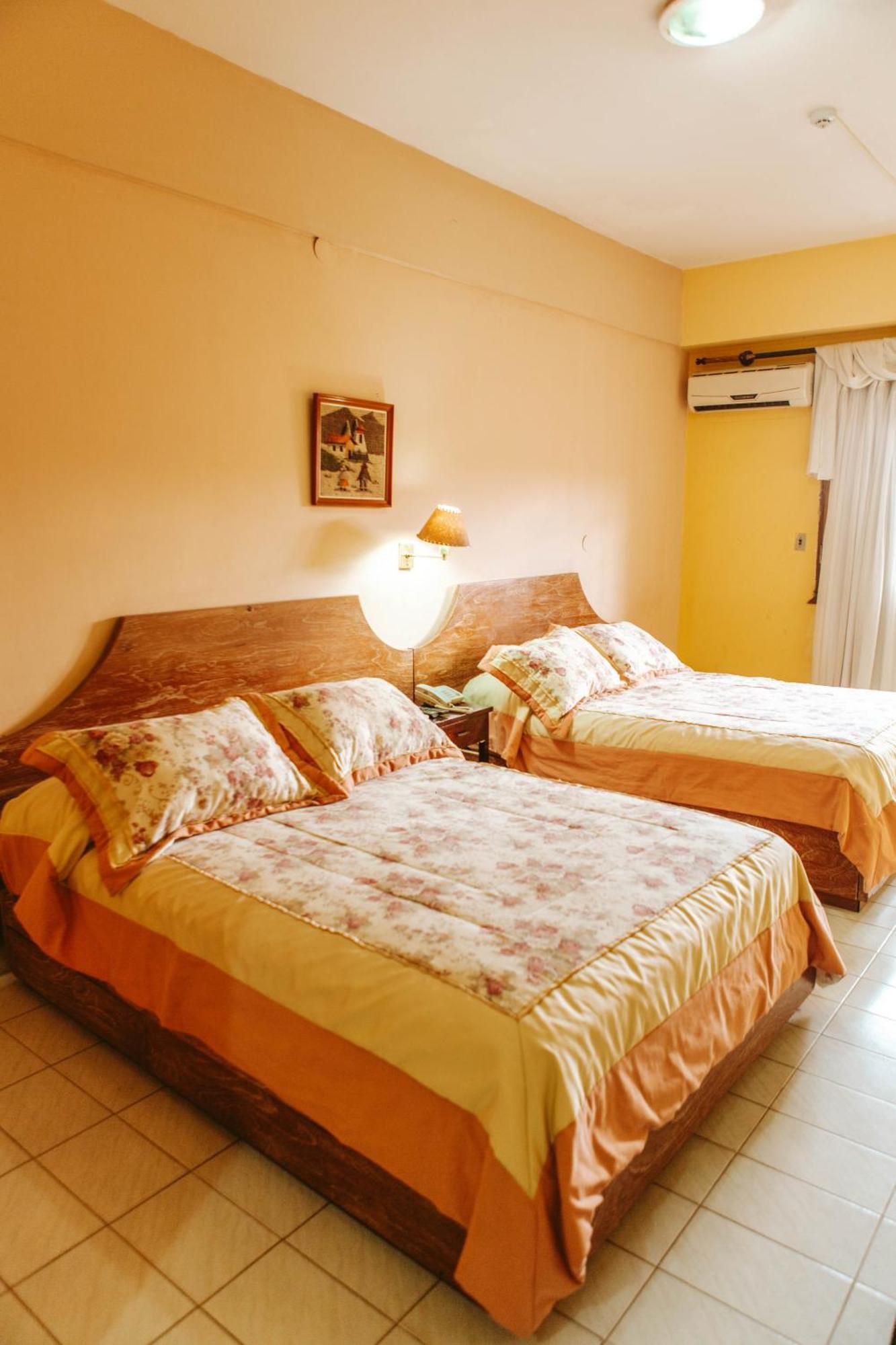 Hotel Santo Domingo Asuncion Luaran gambar